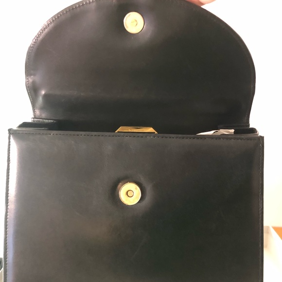 Vintage Givenchy handle satchel bag black, 2 ways⚡️ - Picture 13 of 16